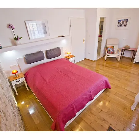 Town House Viva Спліт