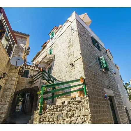 Town House Viva Апартаменти Спліт